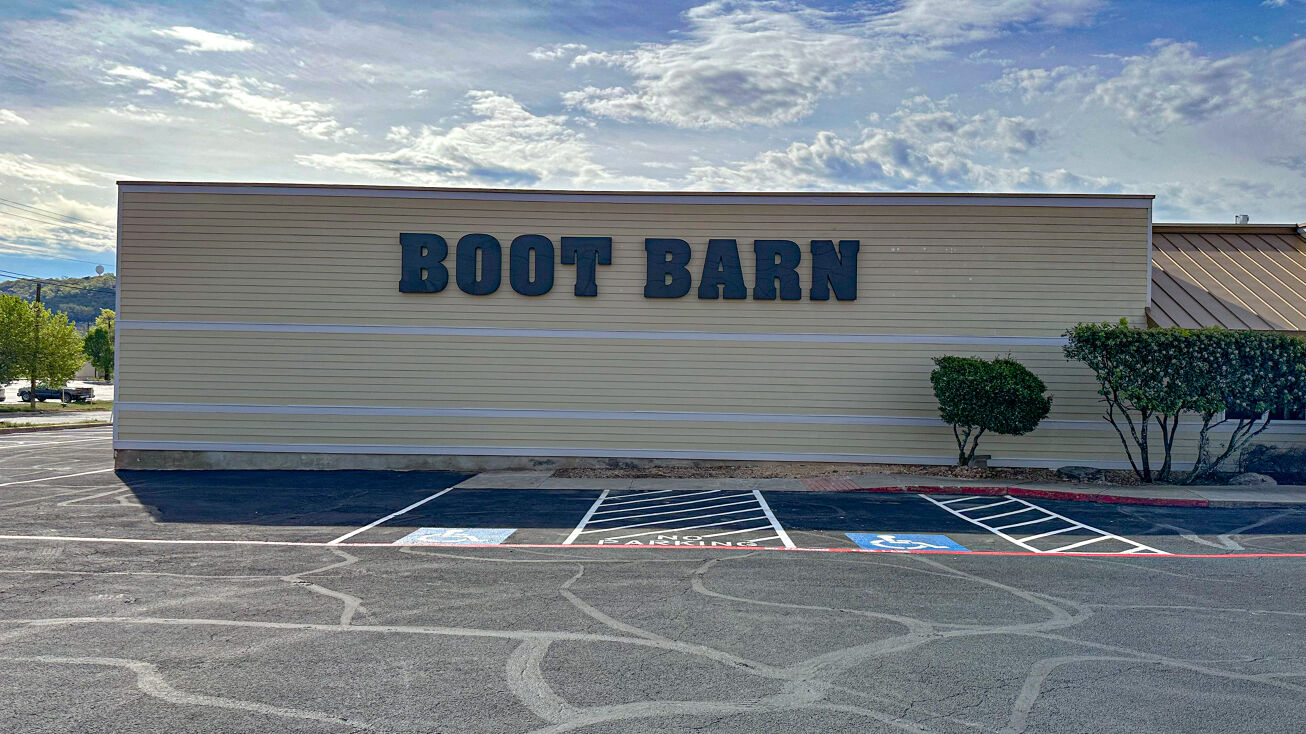 1845 Sidney Baker St, Kerrville, TX 78028