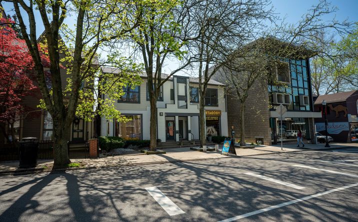 5880 Ellsworth Ave, Pittsburgh, PA 15232