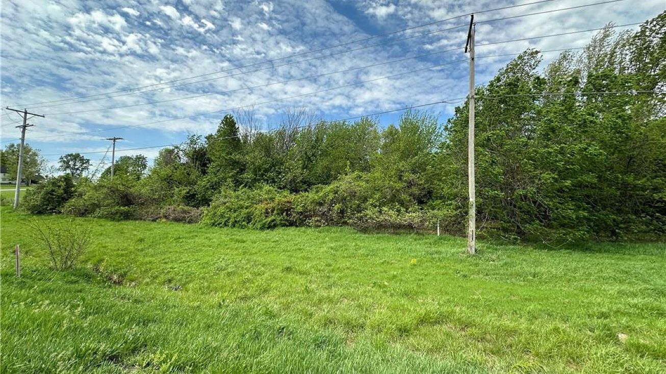 N 139th Street, Basehor, KS 66007