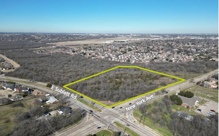 Pictures of Land property located at 1801 Harwood Rd, Bedford, TX 76021 for sales - image #1