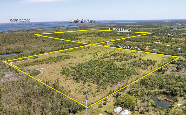 Pictures of Land property located at Pembrooke Rd, Bokeelia, FL 33922 for sales - image #1