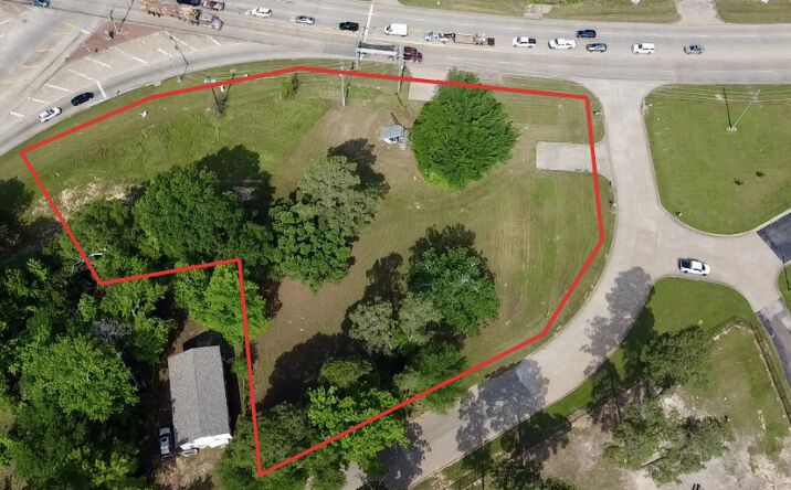 Pictures of Land property located at 300 US Hwy 271 S, Gilmer, TX 75644 for sales - image #1