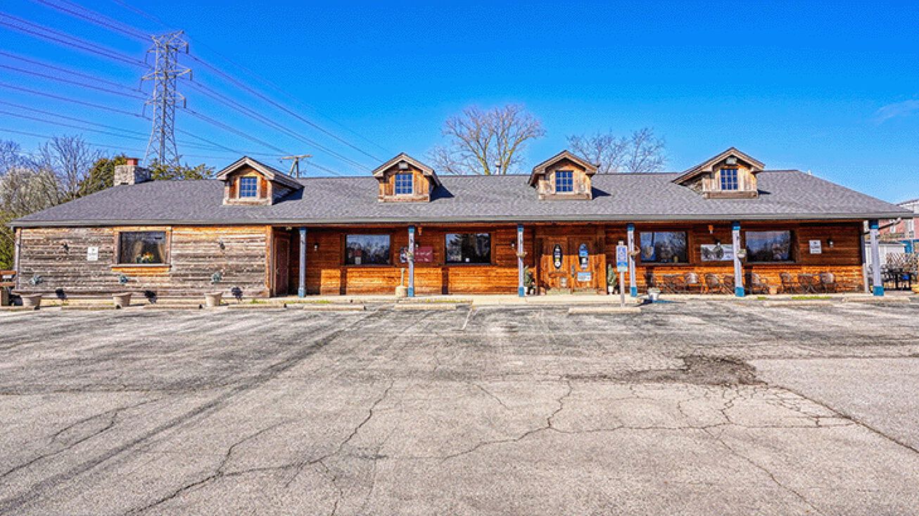 1400 Stratford Rd, Delaware, OH 43015