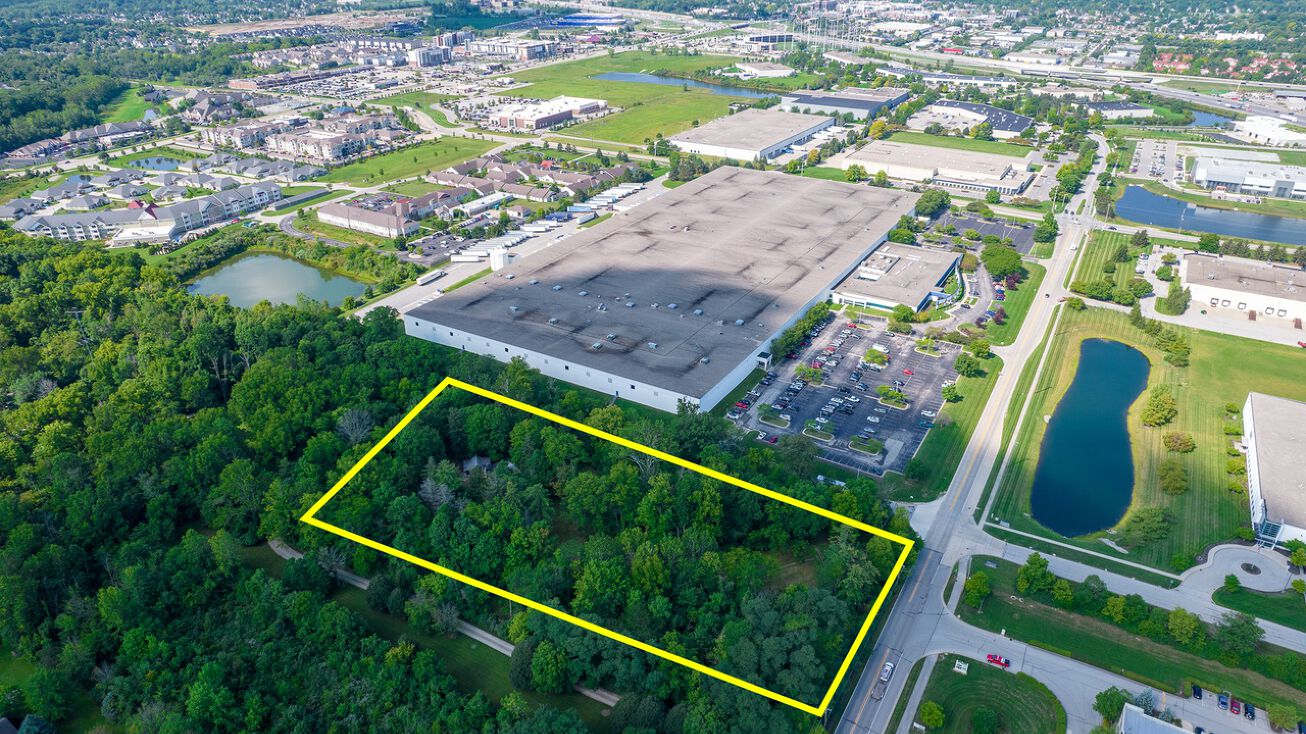 10075-e-121st-st-fishers-in-46037-crexi