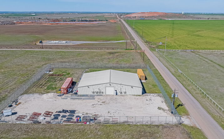 Pictures of Industrial property located at 19820 SW 29th St, Union City, OK 73090 for sales - image #1