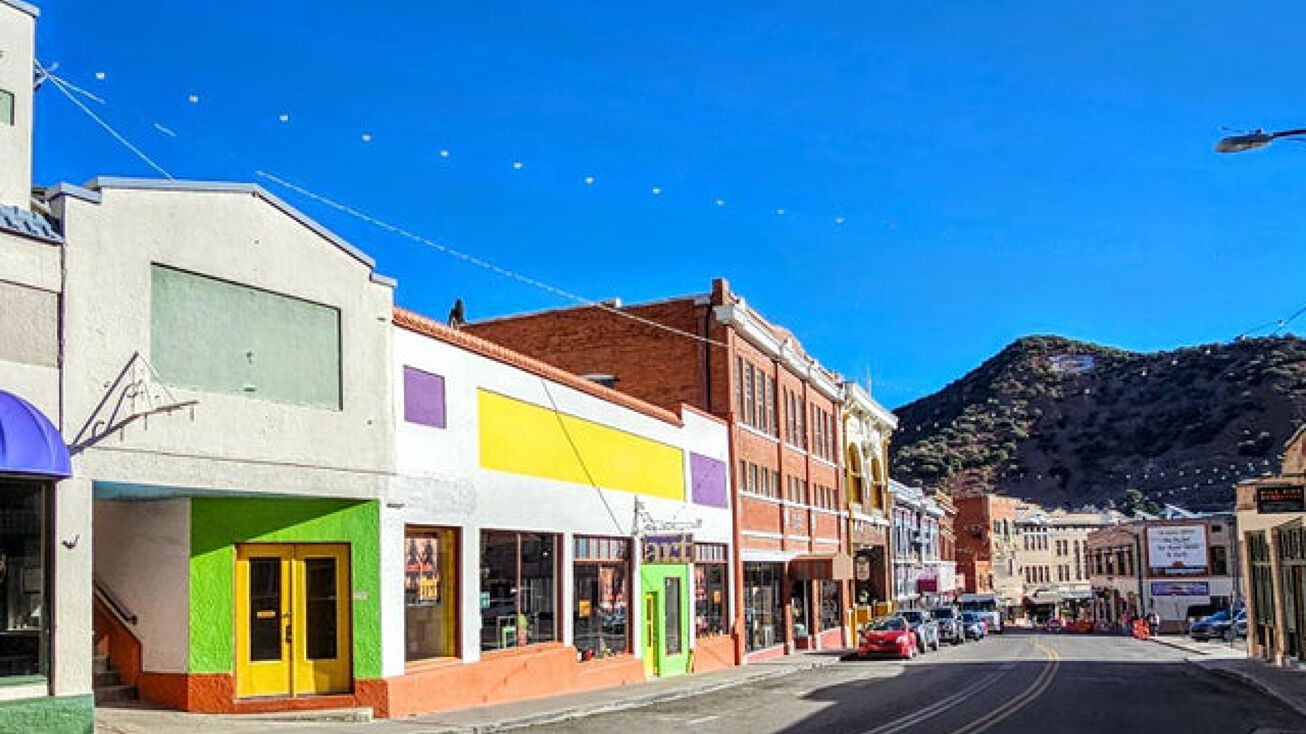 79 Main St, Bisbee, AZ 85603