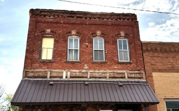 Pictures of Retail, Land property located at 1721 Main St., Tyndall, SD 57066 for sales - image #1