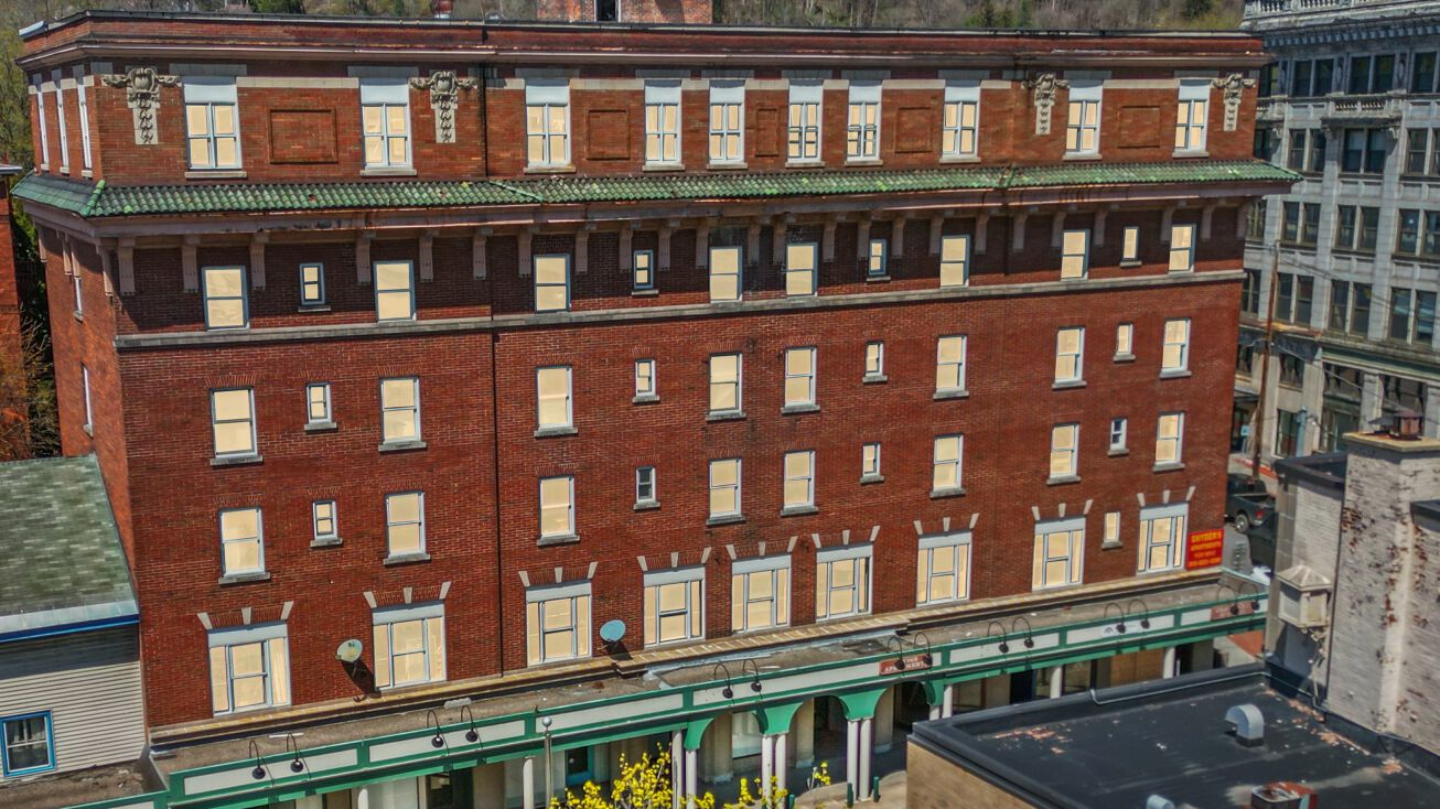 2 W Main St, Little Falls, NY 13365