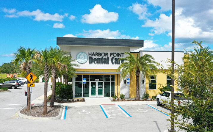 Pictures of Mixed Use, Office, Retail property located at 2450 53rd St, Vero Beach, FL 32967 for comps - image #1