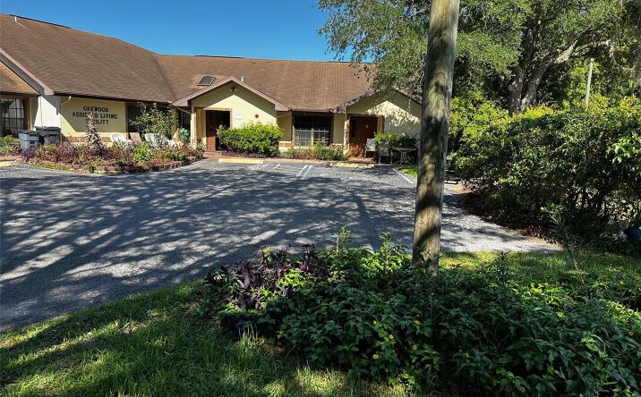 Pictures of Retail, Multifamily, Business for Sale property located at 4407 Millwood Rd, Spring Hill, FL 34608 for sales - image #1