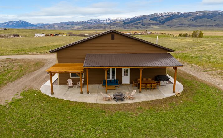 1365 E River Road, Pray, MT 59065 | Crexi.com