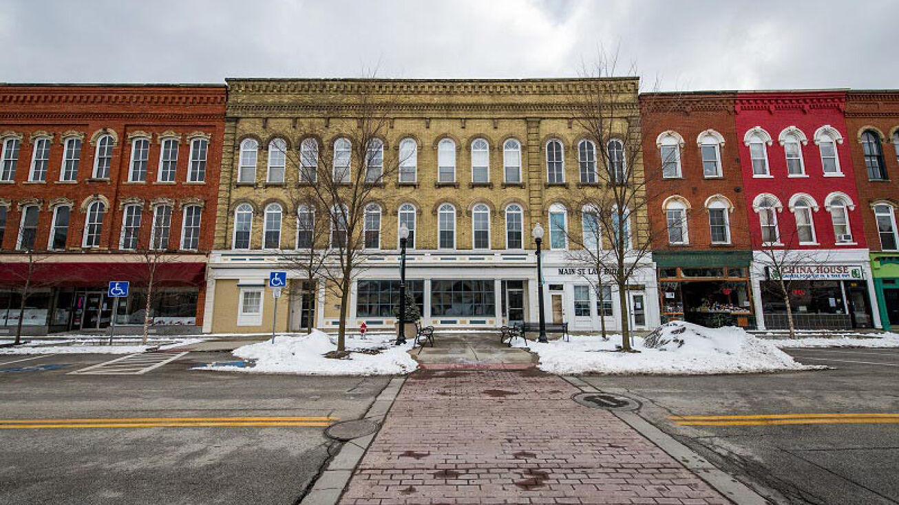 170174 Main St, Painesville, OH 44077