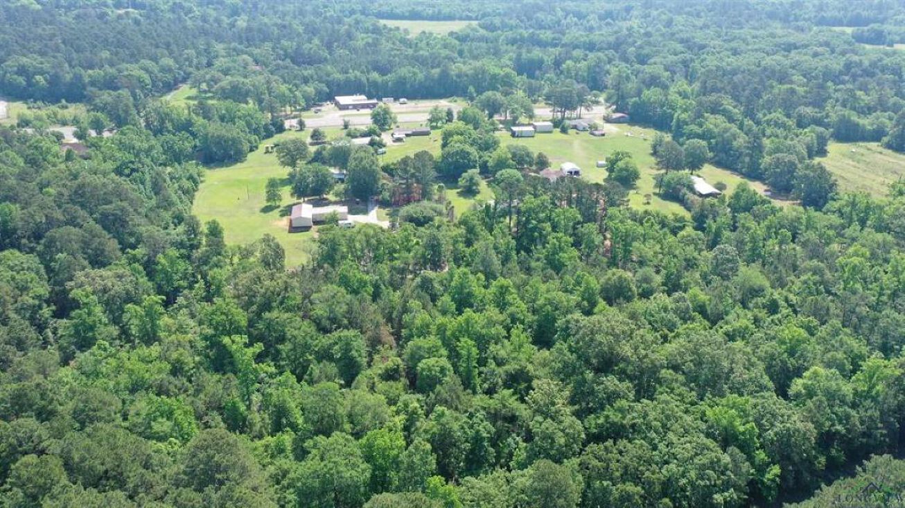 0001 Mcr 3241, Smithland, TX 75657