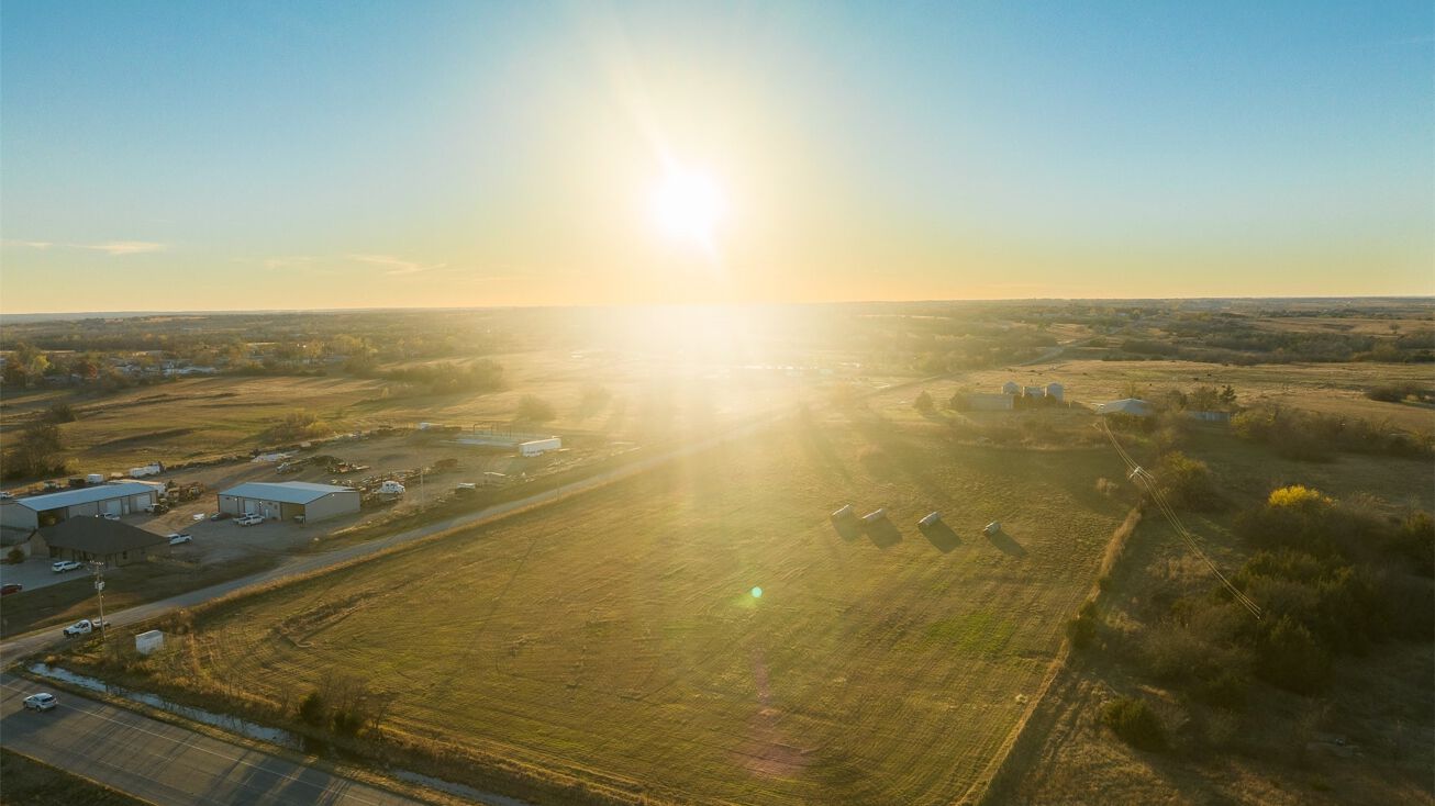 13 W Glencoe Rd, Stillwater, OK 74075