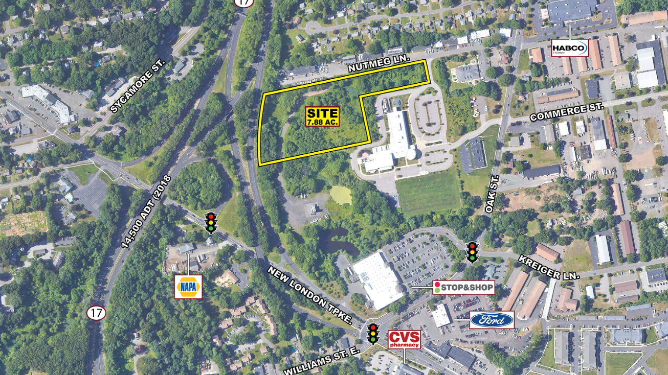 70 Nutmeg Ln, Glastonbury, CT 06033