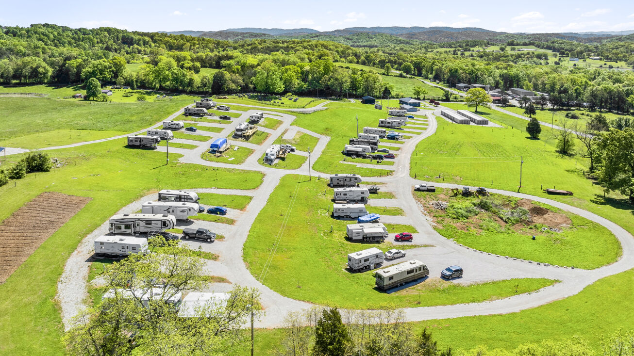 107 Lay Hollow Rd, Sharps Chapel, TN 37866