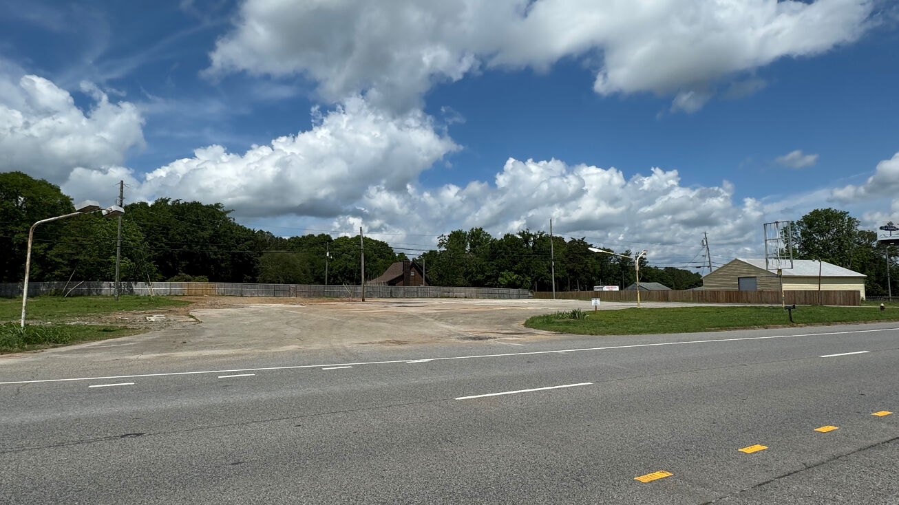 665 Hwy 231, Laceys Spring, AL 35754 | Crexi.com