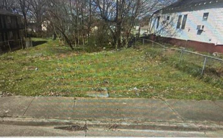 Pictures of Land property located at 1631 Monsarrat St, Memphis, TN 38109 for sales - image #1