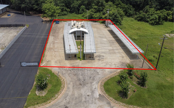 Pictures of Land, Mixed Use, Retail property located at 500 US-79, Henderson, TX 75652 for sales - image #1