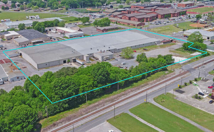 Pictures of Industrial property located at 410 S River St, Calhoun, GA 30701 for sales - image #1