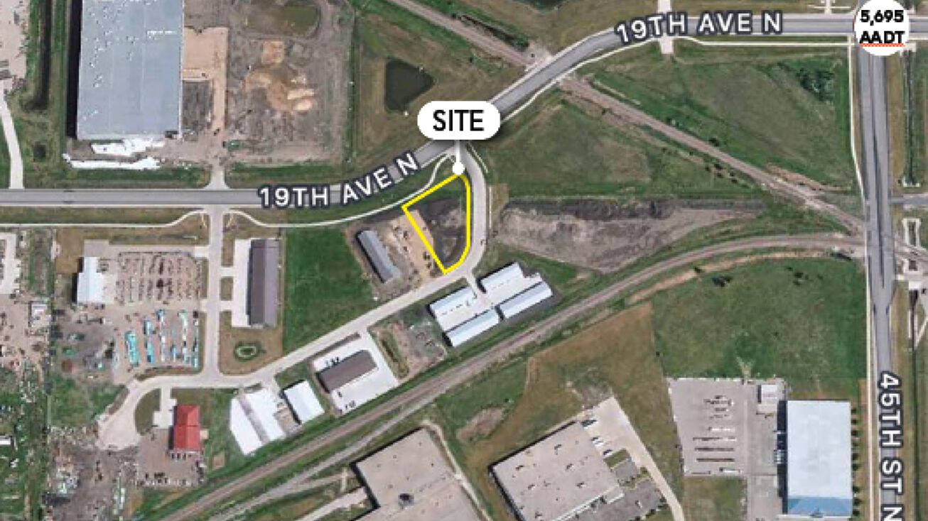 1807 Sheyenne Lp N, Fargo, ND 58102