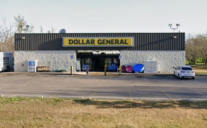 Pictures of Retail property located at 553 LA-1, Marksville, LA 71351 for sales - image #1