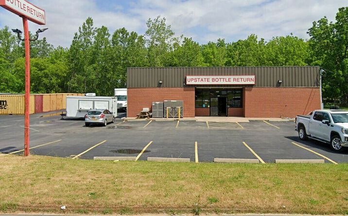 Pictures of Retail property located at 449 West Ave, Albion, NY 14411 for sales - image #1