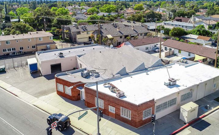 Pictures of Retail, Industrial property located at 2101 W Olive Ave, Burbank, CA 91506 for sales - image #1