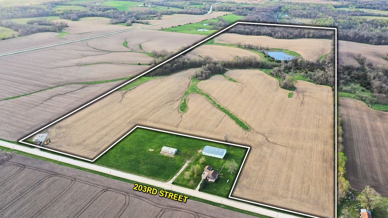 203rd Street, Batavia, IA 52533