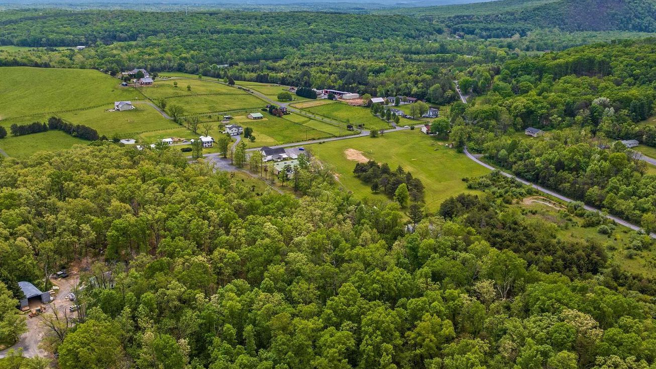 19959 Fort Valley Rd, Strasburg, VA 22657