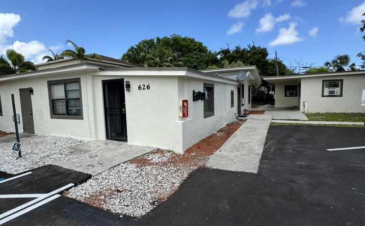 Pictures of Special Purpose property located at 626 NW 10th Terrace, Fort Lauderdale, FL 33311 for sales - image #1