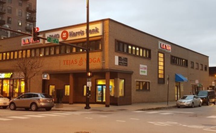 Pictures of Retail property located at 1300 S Wabash Ave, Chicago, IL 60605 for sales - image #1