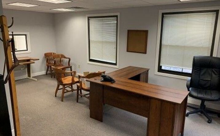 Pictures of Office property located at 670 Old Connecticut Path, Framingham, MA 01701 for comps - image #1