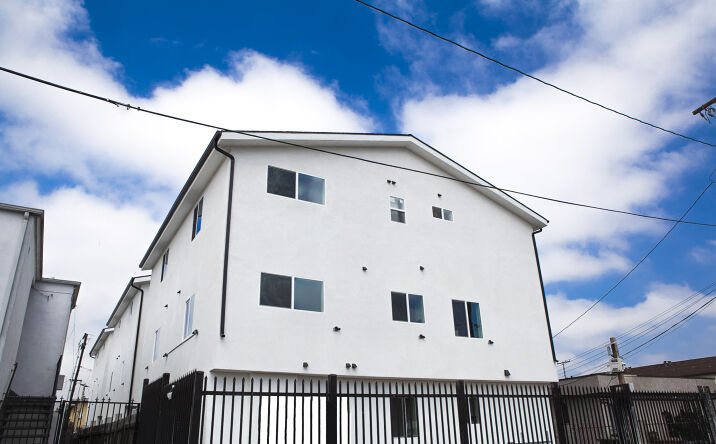 Pictures of Multifamily property located at 11503 S New Hampshire Avenue, Los Angeles, CA 90044 for sales - image #1