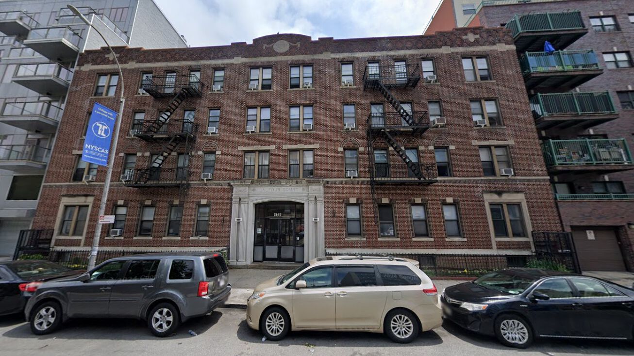 2145 Ocean Ave, Brooklyn, NY 11229