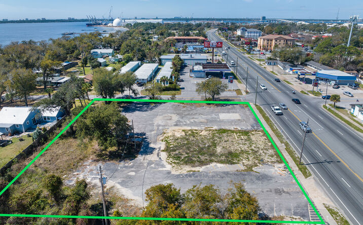 Pictures of Land property located at 4127 W Highway 98, Panama City, FL 32401 for sales - image #1