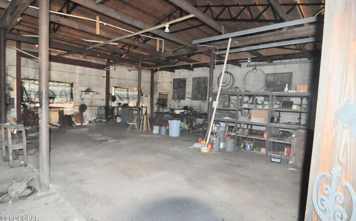 Pictures of Multifamily property located at 17139 Highway 231, Fountain, FL 32438 for sales - image #1