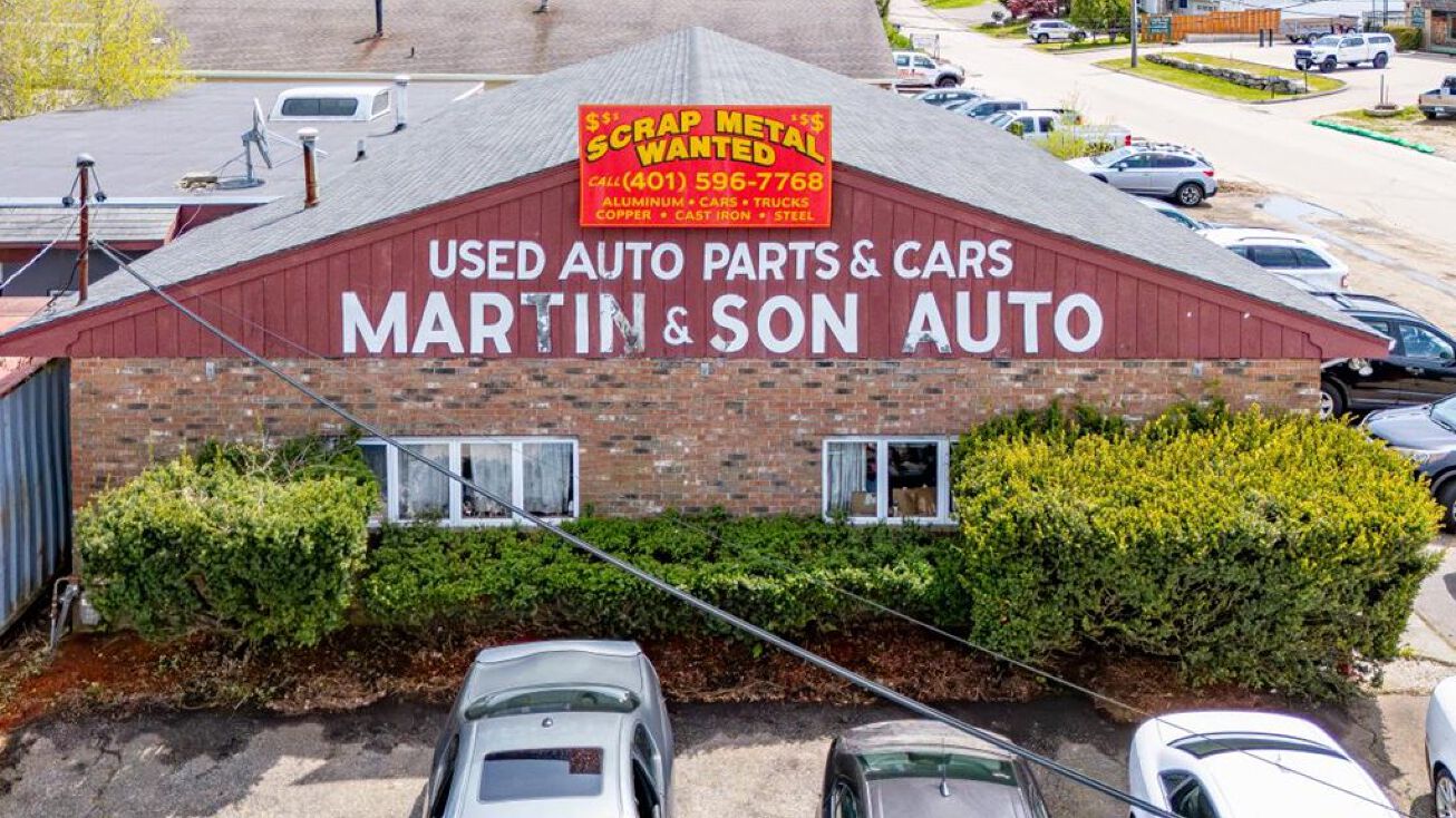 129 Oak St, Westerly, RI 02891