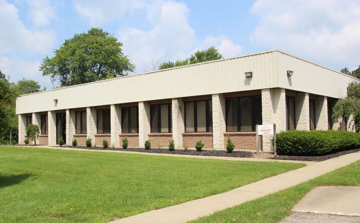 Pictures of Office property located at 2575 Medina Rd, Medina, OH 44256 for sales - image #1
