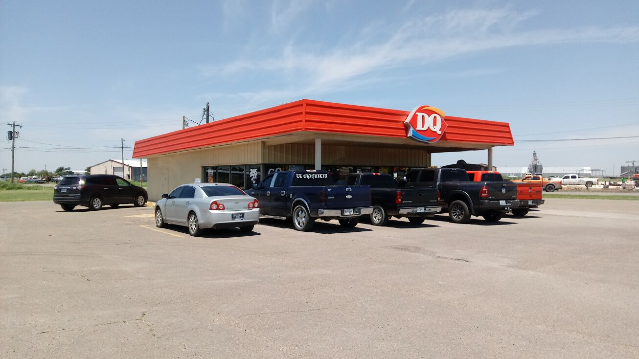 704 TX207, Spearman, TX 79081