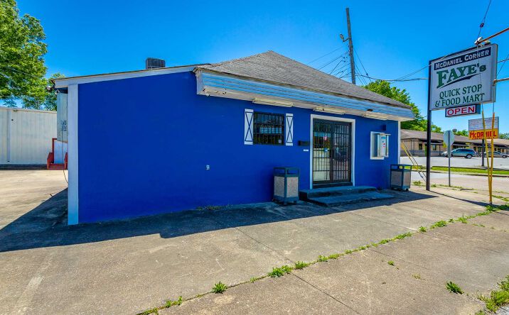 Pictures of Retail property located at 910 Dodson Ave, Chattanooga, TN 37406 for sales - image #1