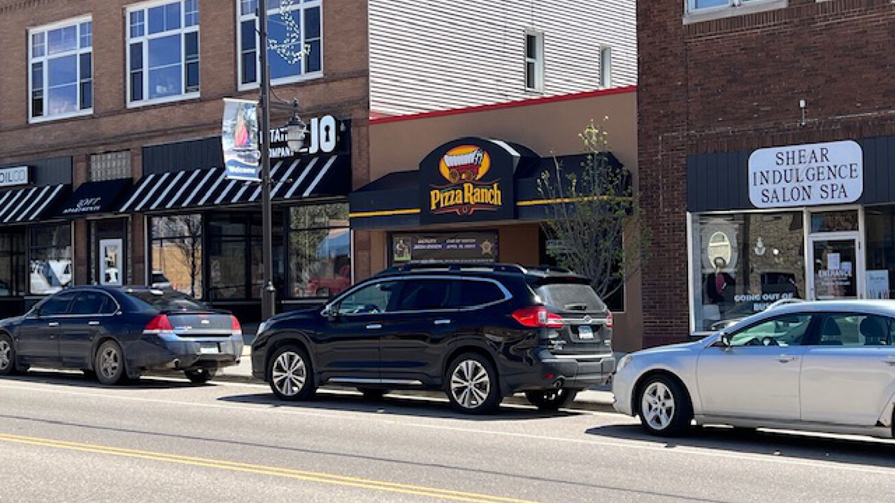 14 Minnesota Ave E, Glenwood, MN 56334