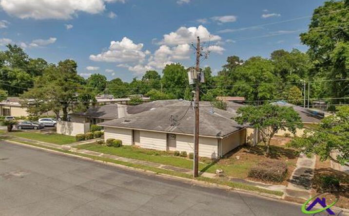 Pictures of Office property located at 512 Sumter St, Montezuma, GA 31063 for sales - image #1
