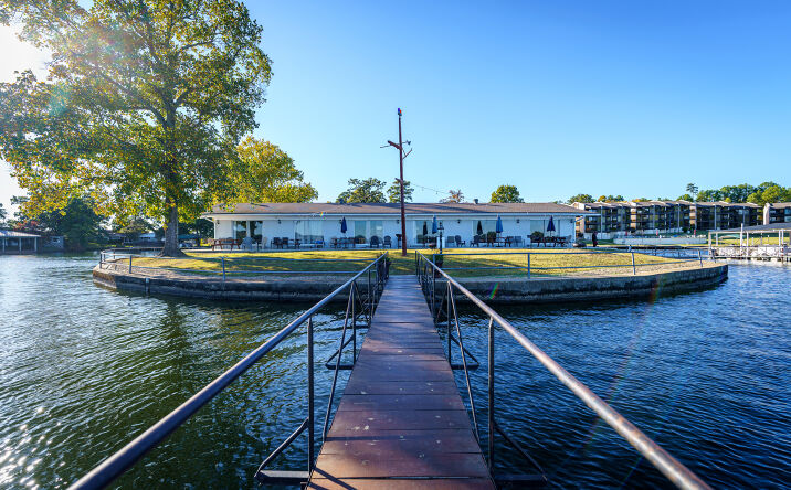 Pictures of Hospitality property located at 260 Lake Hamilton Dr, Hot Springs, AR 71913 for sales - image #1
