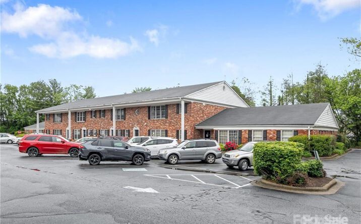 Pictures of Office property located at 5 Doctors Park, Asheville, NC 28801 for sales - image #1