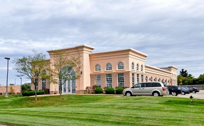 Pictures of Office property located at 8120 Garnet Dr, Dayton, OH 45458 for sales - image #1