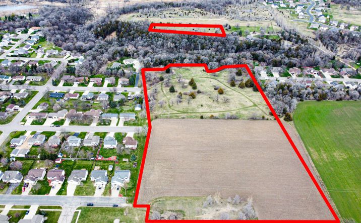 Pictures of Land property located at X E. State St., Belle Plaine, MN 56011 for sales - image #1