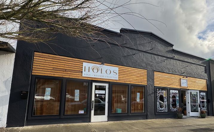 Pictures of Retail property located at 1152 Commerce Ave, Longview, WA 98632 for sales - image #1