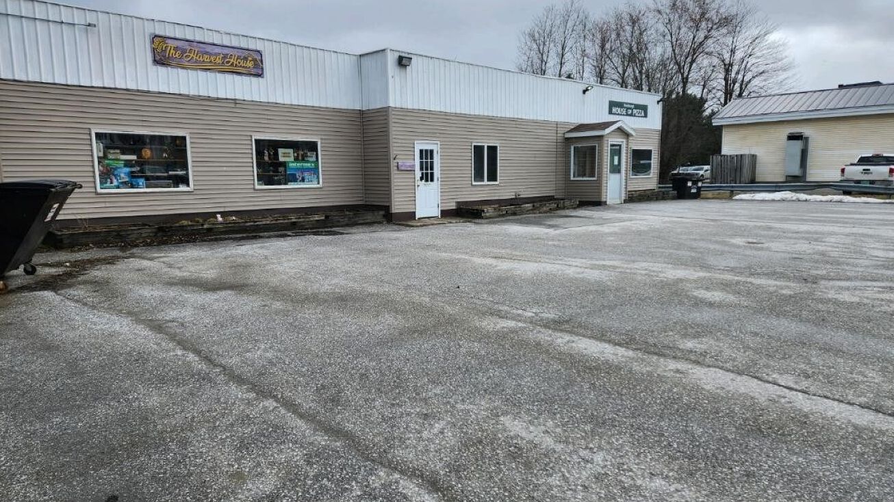 218 Main Street, Enosburg, VT 05450