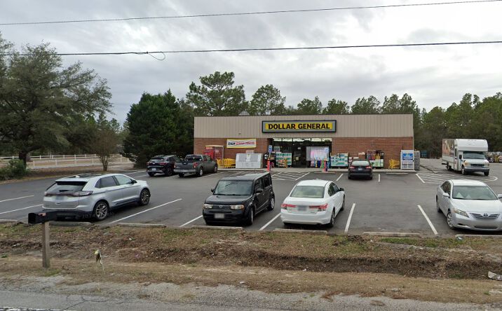 Pictures of Retail property located at 550 Sand Ridge Rd, Hubert, NC 28539 for sales - image #1